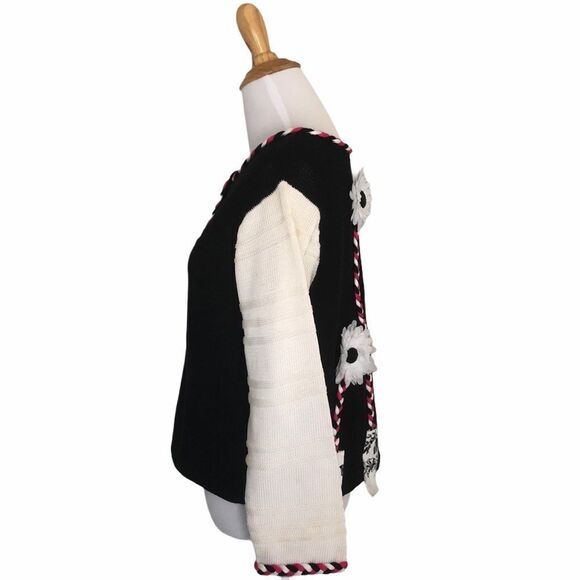 Susan Bristol Limited whimsical Floral Cardigan - Picture 2 of 8